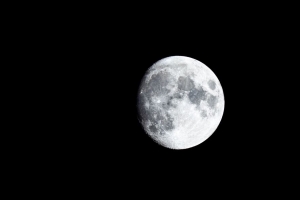 月亮 卫星 夜晚 太空 4k壁纸 3840x2160