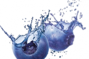 水流蓝莓水珠清洁水果