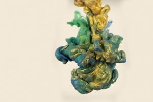 黄绿色水墨喷绘墨迹