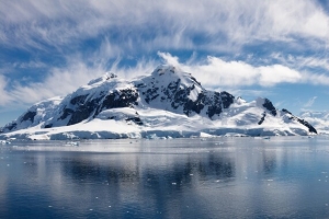 蓝天白云雪山河流大海