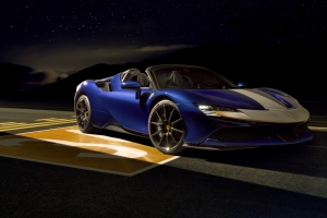 法拉利SF90 stradale 8k跑车壁纸7680x4320