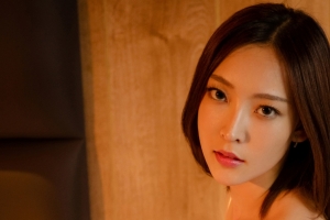 文文 短发气质美女3440x1440壁纸