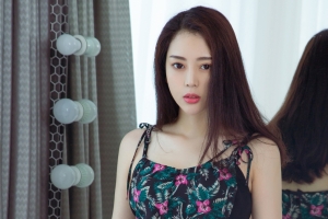 李颜儿4K桌面壁纸