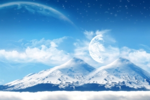 蓝天白云和雪山的自然风景