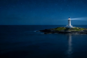 星空小岛灯塔3440x1440带鱼屏4K高清风景壁纸免费下载