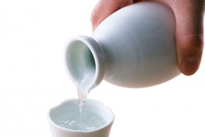倒白酒png素材图片