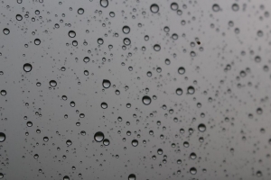  黑白 水滴 玻璃 雨 宏观 4k壁纸 3840x2160