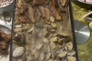 （随拍）重口味之五花肉煎花甲