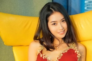方子萱4k壁纸