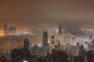 摩天大楼 雾 灯 夜晚 城市 4k壁纸 3840x2160
