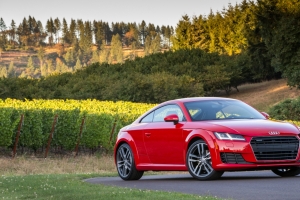 红色奥迪Quattro TFSI 4k壁纸图片