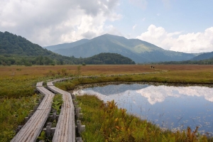 湖泊 山脉 步道 自然 风景 4k壁纸 3840x2160