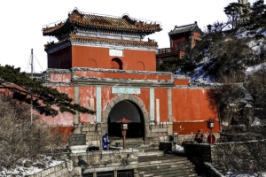 中华泰山高清图