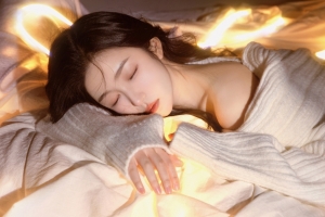 曹婉瑾 闭眼 入睡4k美女壁纸