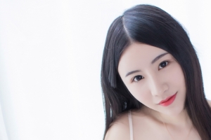 清纯美女谢芷馨3440x1440桌面壁纸