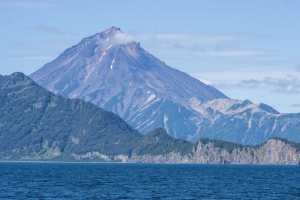 山脉 大海 斜坡 自然 风景 蓝色 4k壁纸 3840x2160