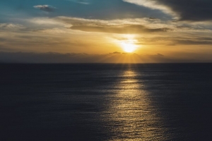 大海 日落 太阳 地平线 波纹 波浪 4k壁纸 3840x2160
