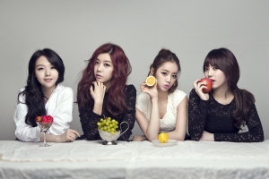 韩国美女组合girls day 4k壁纸