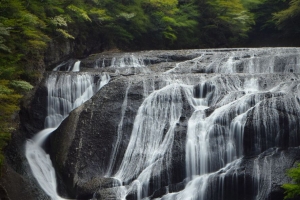 瀑布 水 石头 风景 4k壁纸 3840x2160