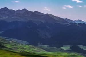 高级山景清晰