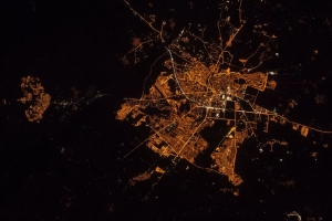 地球 行星 城市 辉光 夜晚 从太空观看 4k壁纸 3840x2160