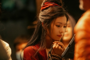 李云霄镖人燕子娘 3440x1440带鱼屏4K高清美女壁纸免费下载