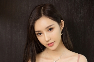 安柔 长发美女4k壁纸