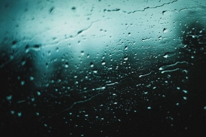 滴 玻璃 雨 湿 表面 4k壁纸 3840x2160