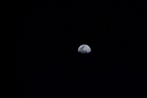 月亮 夜晚 黑暗 黑色 4k壁纸 3840x2160