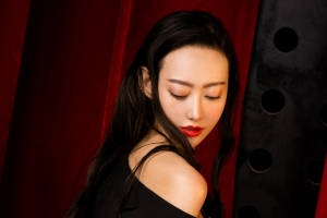 美女模特 艺轩4K壁纸