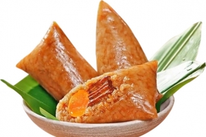端午节蛋黄肉粽子