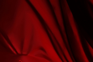 红色丝绸质感红酒背景banner