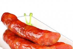 一盘美味腊肠