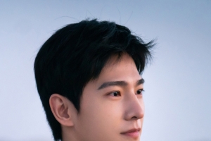 你是我的荣耀杨洋军装剧照4k高清手机壁纸2160x3840