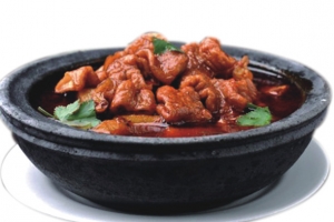 年夜饭红烧肥肠