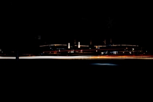 建筑 灯光 道路 冰柜灯 夜间 4k壁纸 3840x2160