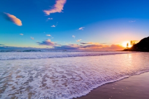 海边  夕阳   蓝天  傍晚