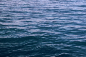 暗流涌动海面背景