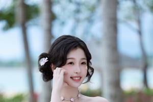 旅行 可爱美女虞书欣 4k手机壁纸竖屏