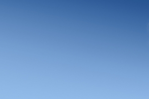 蓝天爱心云朵5120x1600带鱼屏高清风景双屏壁纸免费下载