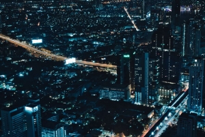 城市 鸟瞰图 夜晚 灯光 4k壁纸 3840x2160