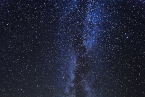蓝色静谧的星空风景