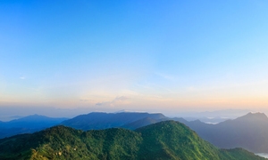 大气山河背景