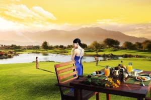 大气绿色山水背景