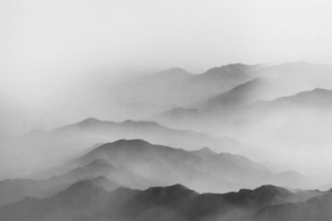 云雾大山黑白渐变背景