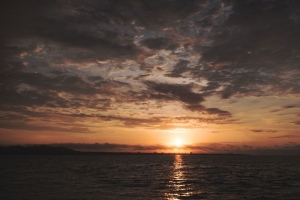 大海 地平线 太阳 日落 4k壁纸 3840x2160