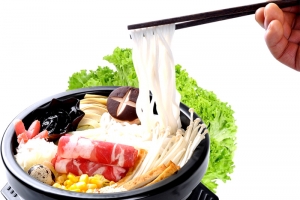 砂锅米线麻辣烫