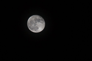 夜晚 月亮 满月 陨石坑 4k壁纸 3840x2160