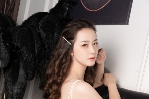 克拉女神杨暖4k手机壁纸竖屏美女
