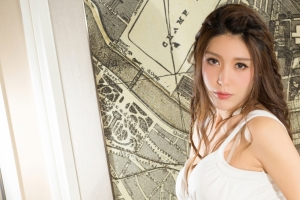 薇薇美女3440x1440壁纸